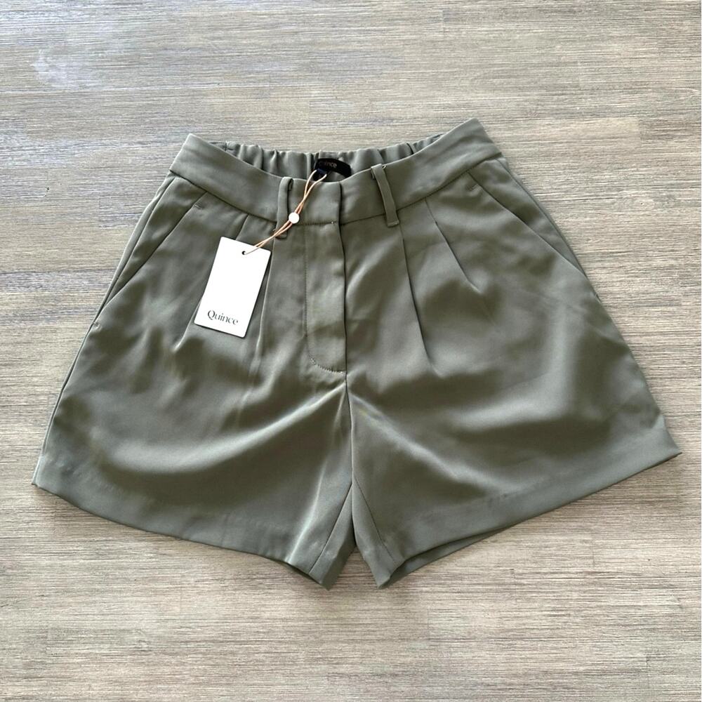 Quince women's Stretch Crepe Pleated Shorts size 0 khaki green NWT sold out